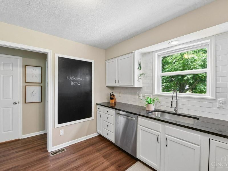 1130 Linford Circle, Maineville, OH 45039 Photo 15