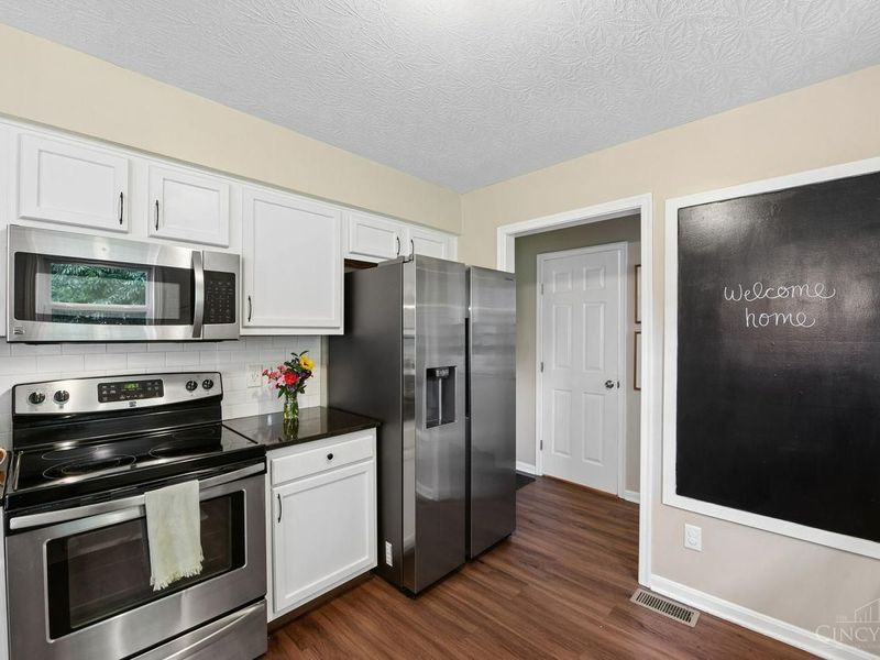 1130 Linford Circle, Maineville, OH 45039 Photo 16