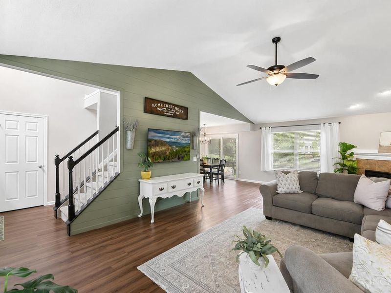1130 Linford Circle, Maineville, OH 45039 Photo 8