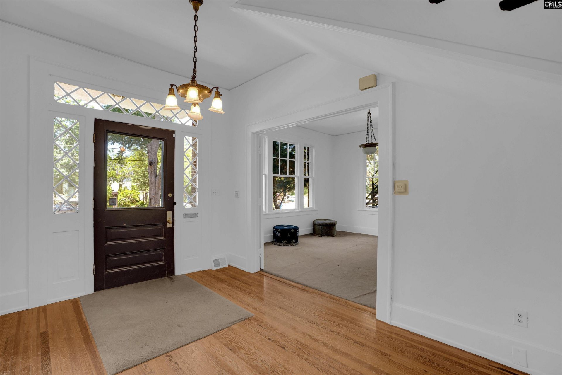 902 Maple Street  Photo 6