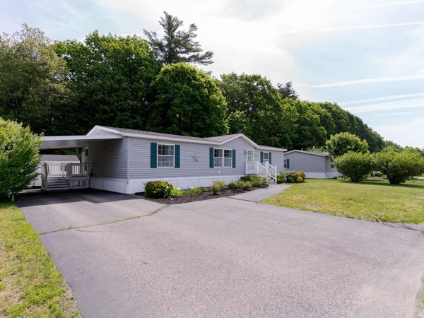 48 Constitution Way, Dover, NH 03820