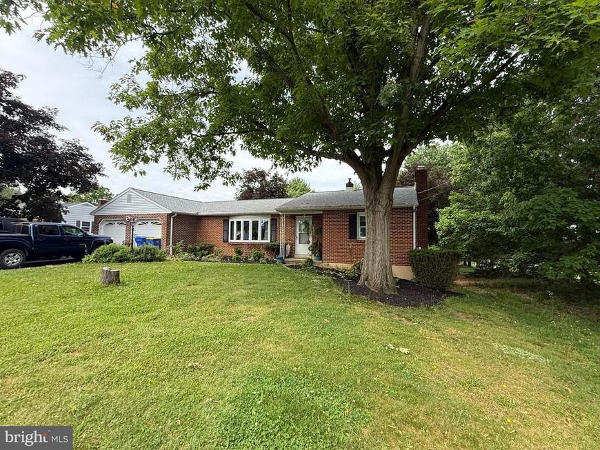 169 Trail Rd , Hershey, PA 17033 Main Photo