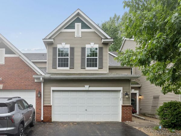 210 Heritage Lane , Circle Pines, MN 55014
