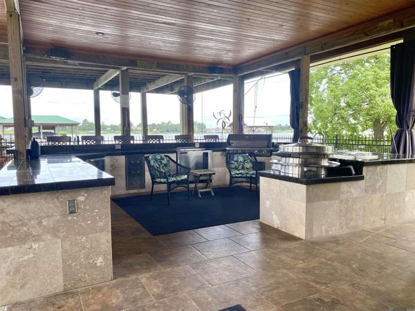 9371 Island Rd, Ventress, LA 70783
