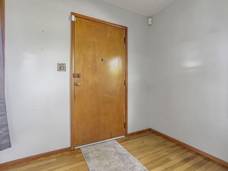 3013 Hampshire Road , Columbus, OH 43209 Photo 9