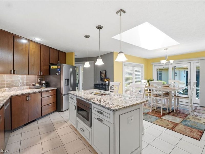 21300 Oak Bark Trail , Unit 9, Strongsville, OH 44149 Photo 14