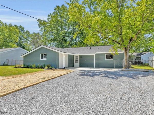 1484 Cherrywood Road , Kent, OH 44240