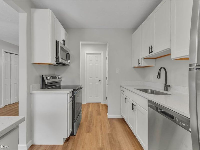 1484 Cherrywood Road , Kent, OH 44240 Photo 7