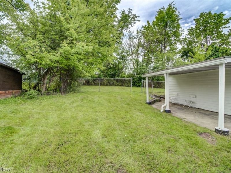 4383 Wyatt Road , Cleveland, OH 44128 Photo 25