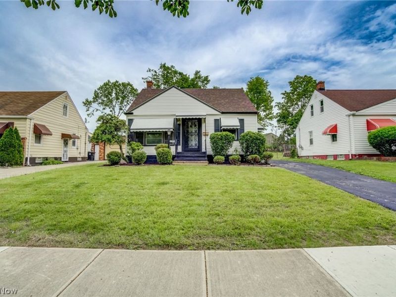 4383 Wyatt Road , Cleveland, OH 44128 Photo 31