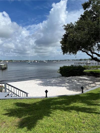 624 SW Saint Lucie Crescent, Unit 304, Stuart, FL 34994 Photo