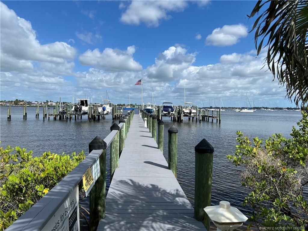 624 SW Saint Lucie Crescent, Unit 304, Stuart, FL 34994 Photo