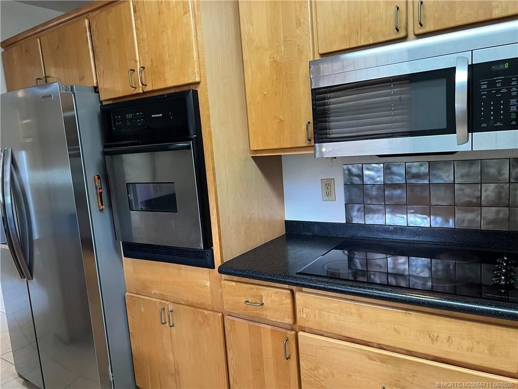 624 SW Saint Lucie Crescent, Unit 304, Stuart, FL 34994 Photo