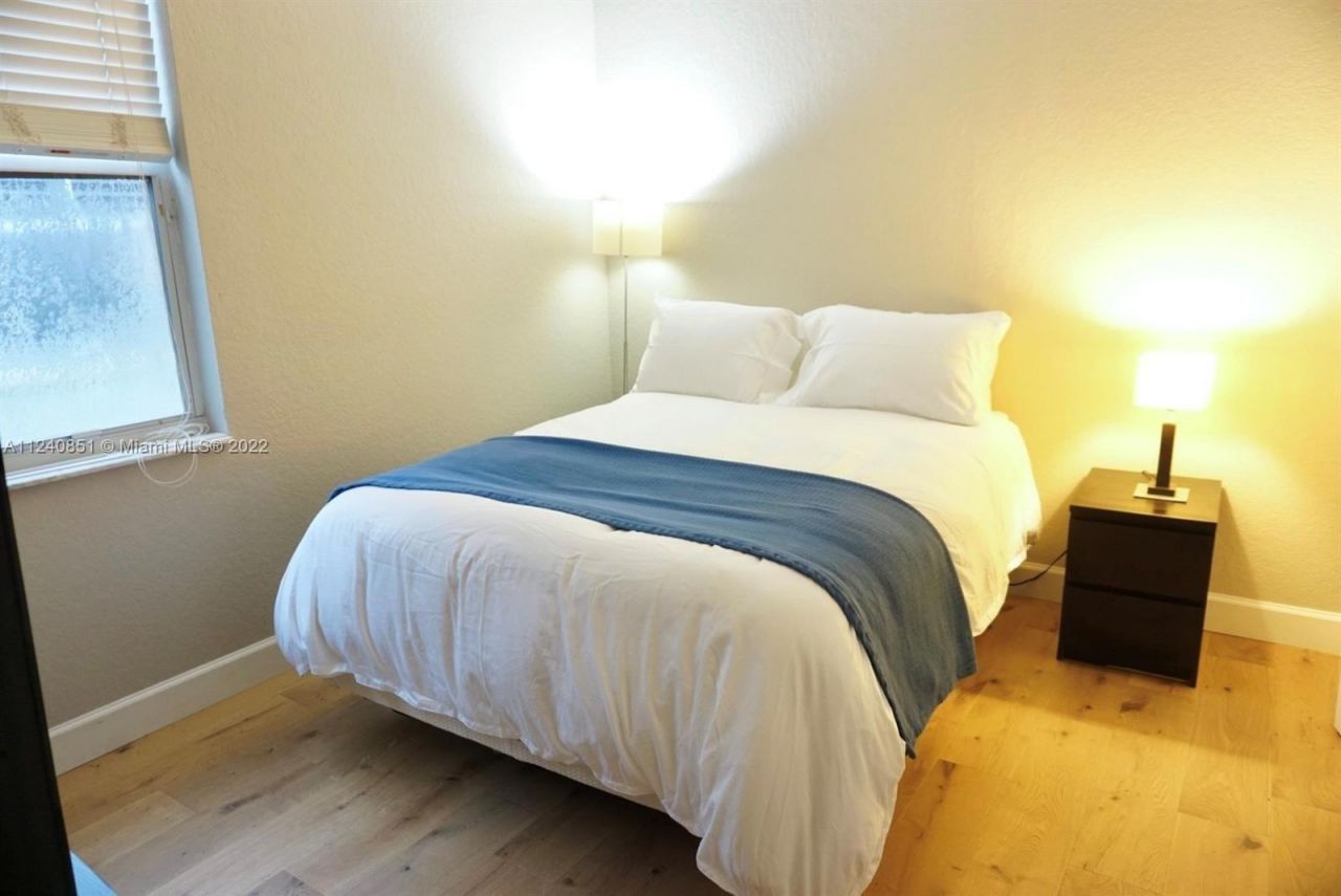 878 Lavender Circle, Unit 878, Weston, FL 33327 Photo