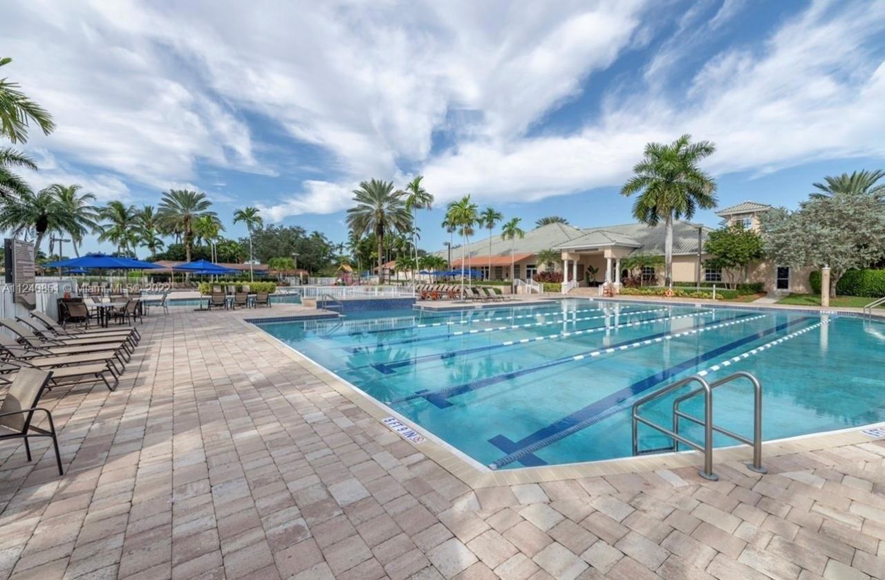 878 Lavender Circle, Unit 878, Weston, FL 33327 Photo