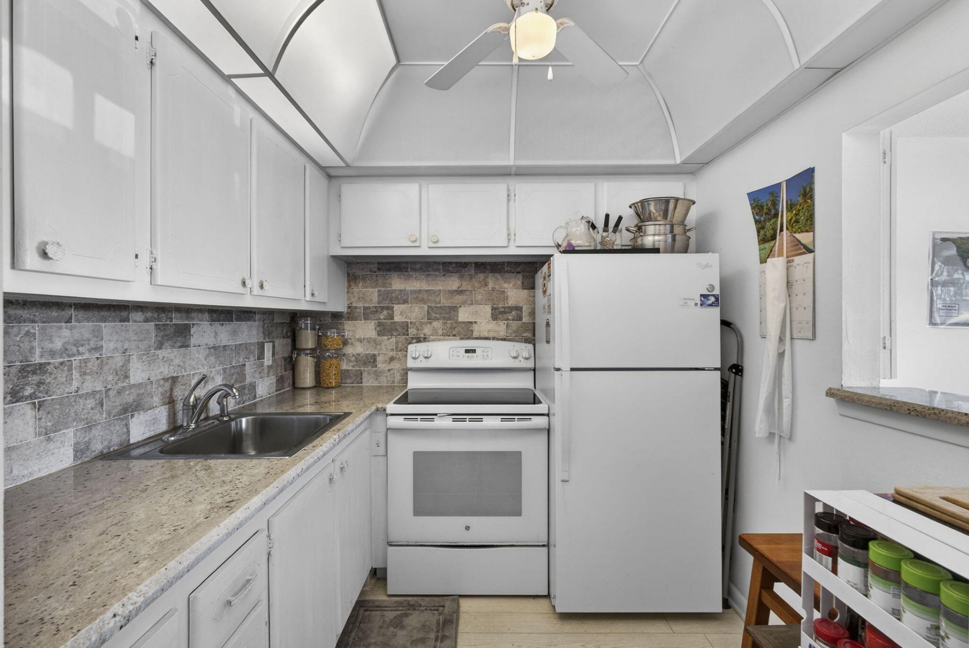 106 E Camden E, West Palm Beach, FL 33417 Photo