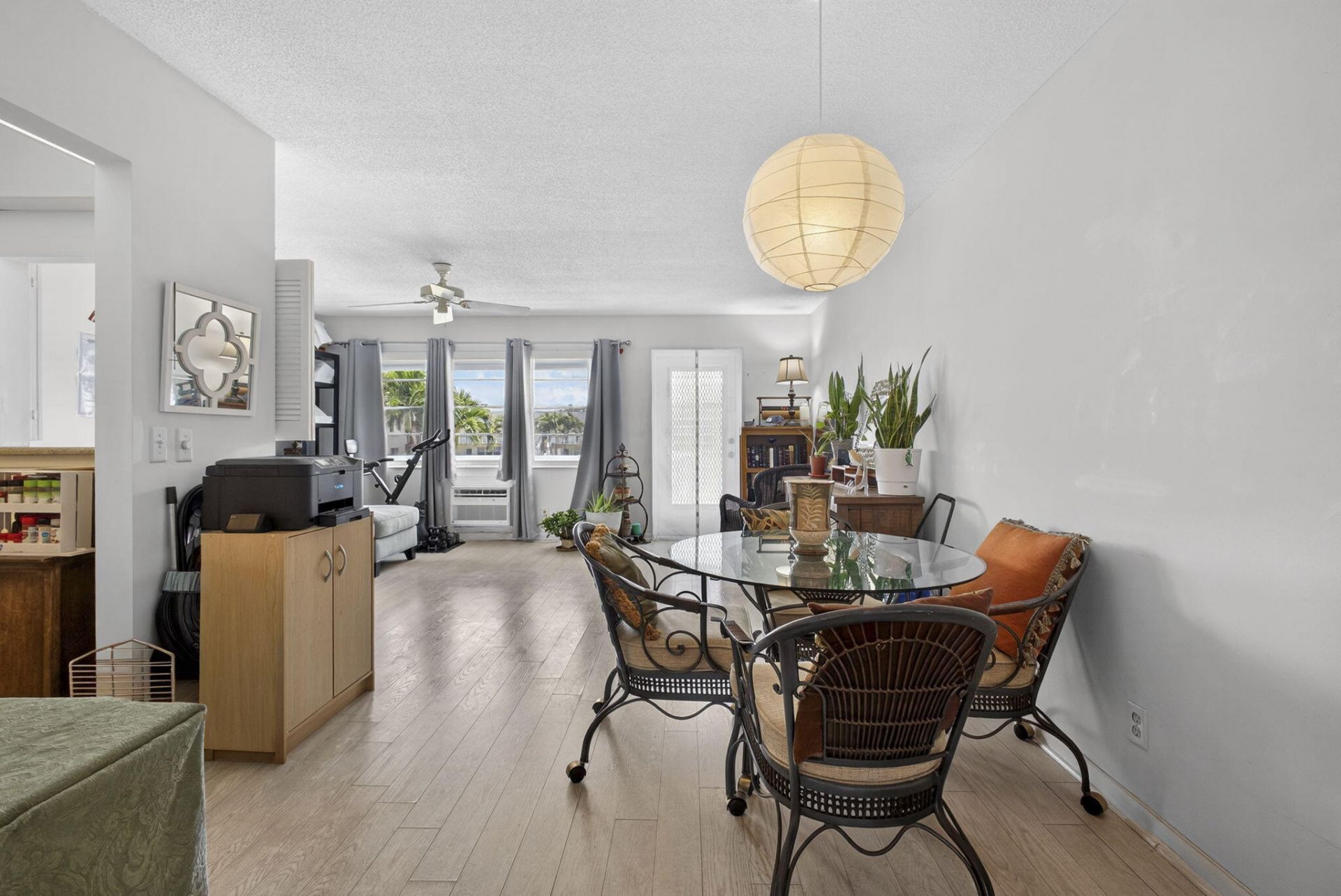 106 E Camden E, West Palm Beach, FL 33417 Photo