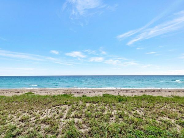 10310 S Ocean Drive, Unit 305, Jensen Beach, FL 34957