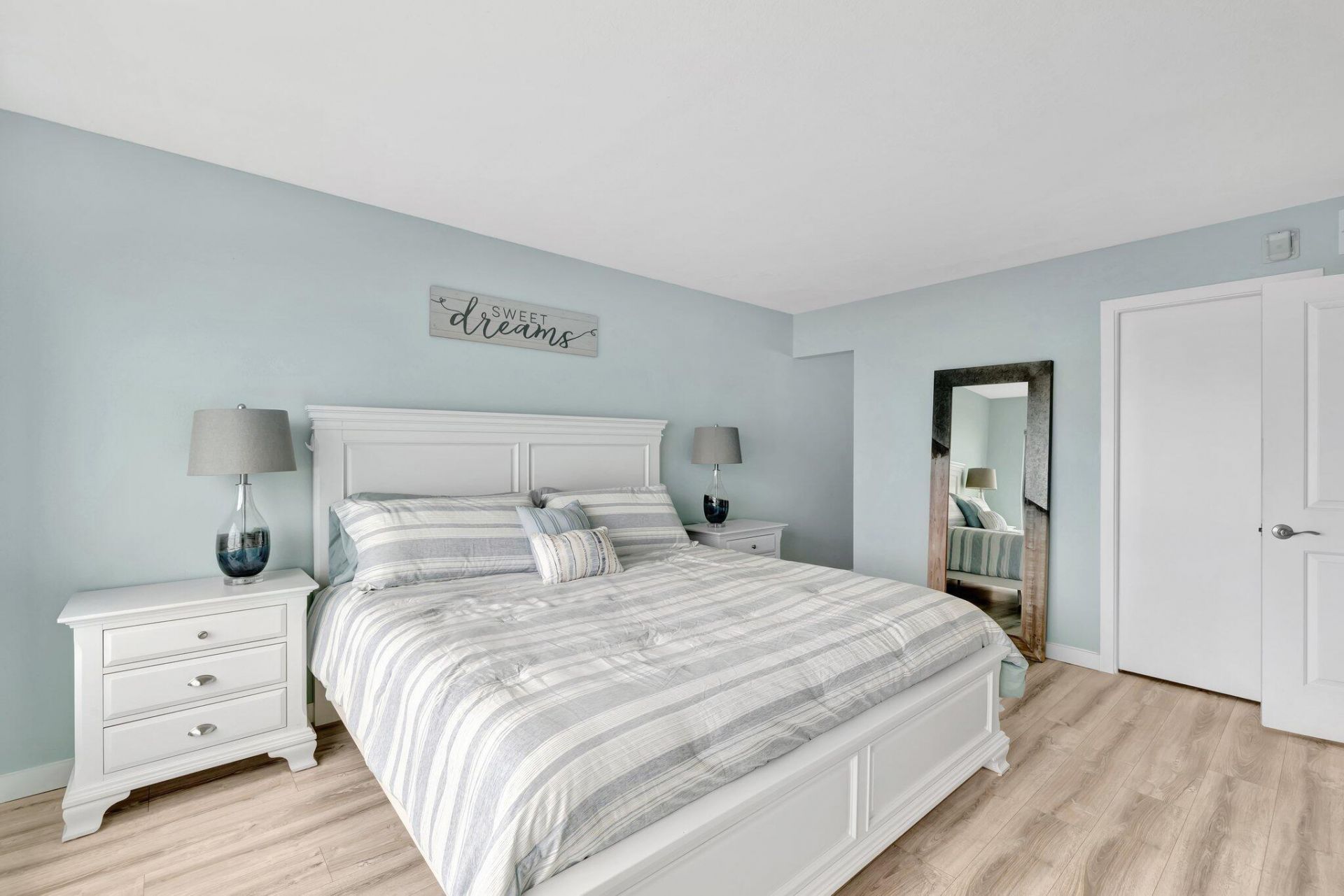 10310 S Ocean Drive, Unit 305, Jensen Beach, FL 34957 Photo