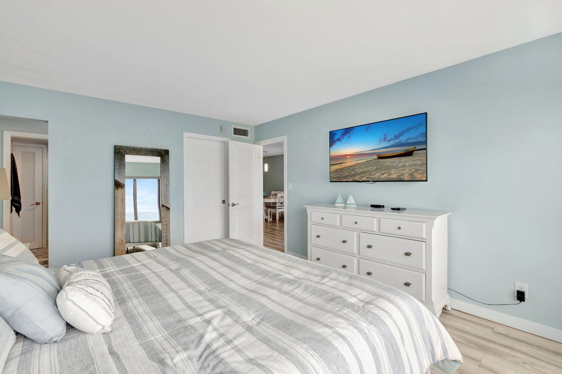 10310 S Ocean Drive, Unit 305, Jensen Beach, FL 34957 Photo