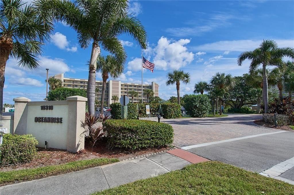 10310 S Ocean Drive, Unit 305, Jensen Beach, FL 34957 Photo