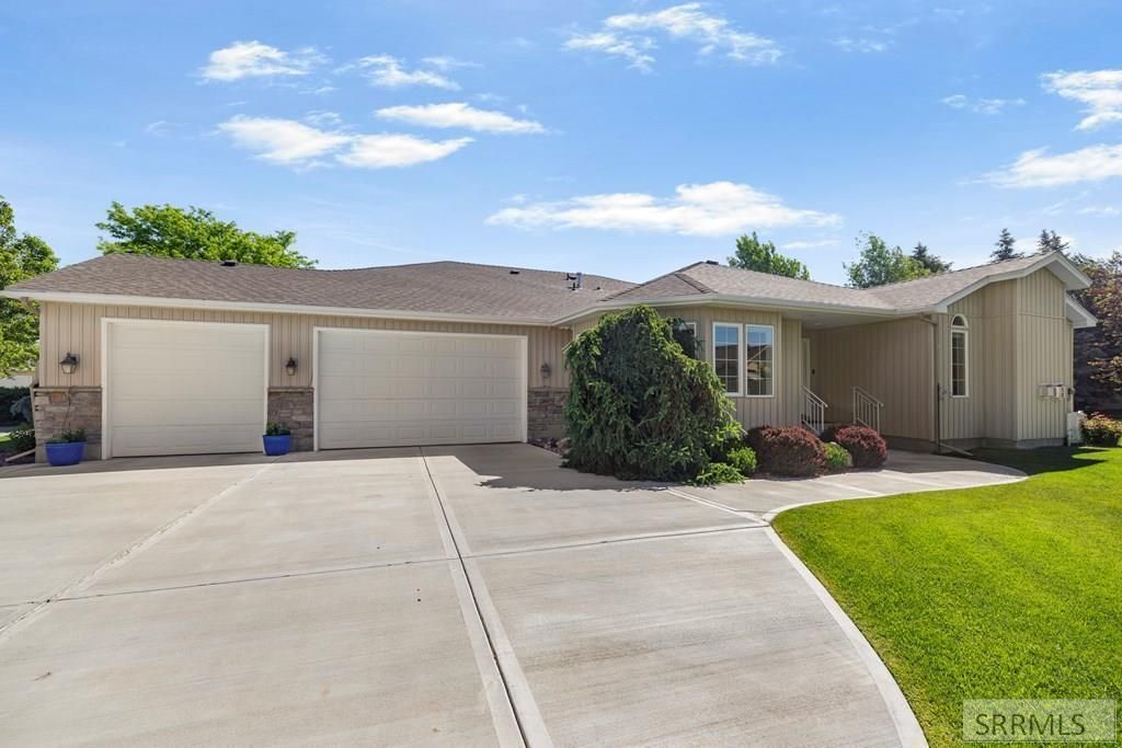 4063 Cambria Drive, Idaho Falls, ID 83404 Main Photo