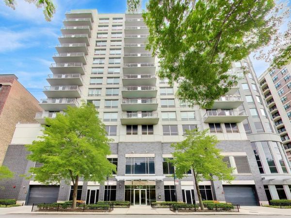 Unit 604, Chicago, IL 60654