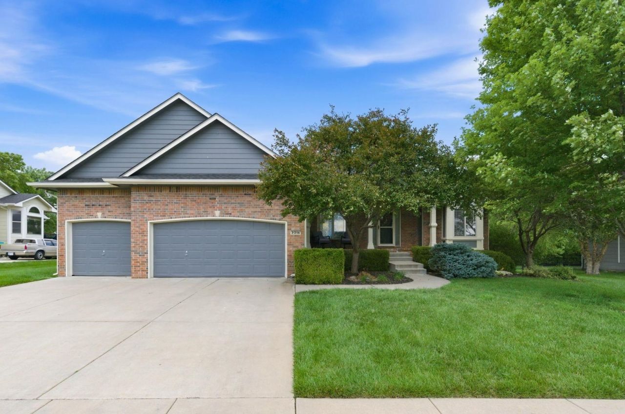 2216 N Newberry St., Derby, KS 67037 Main Photo