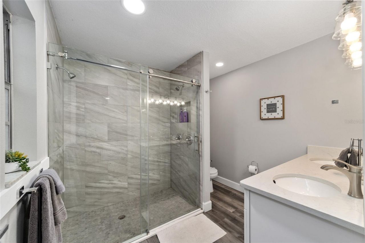 3823 SE 9th Place , Ocala, FL 34471 Photo
