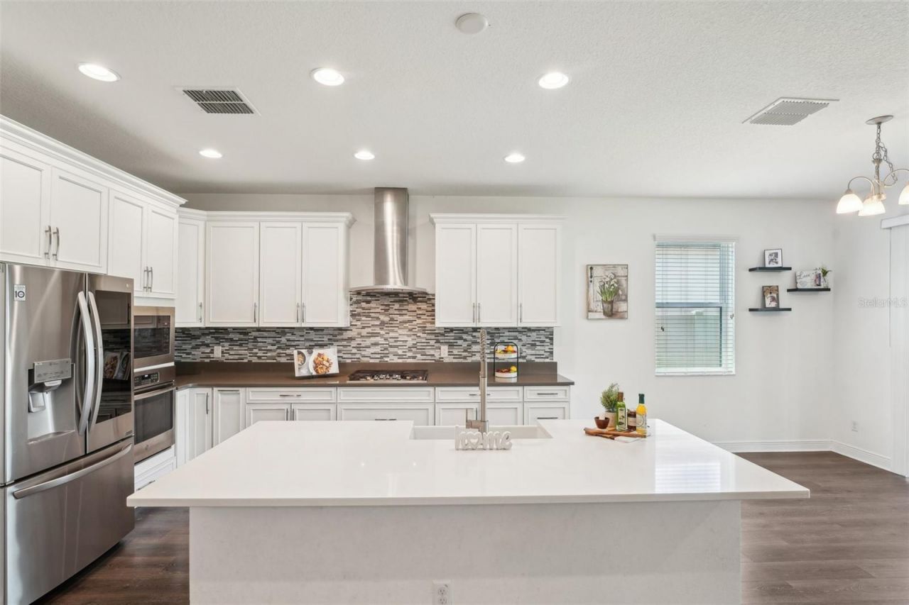 1741 Cherry Walk Road , Lutz, FL 33558 Photo