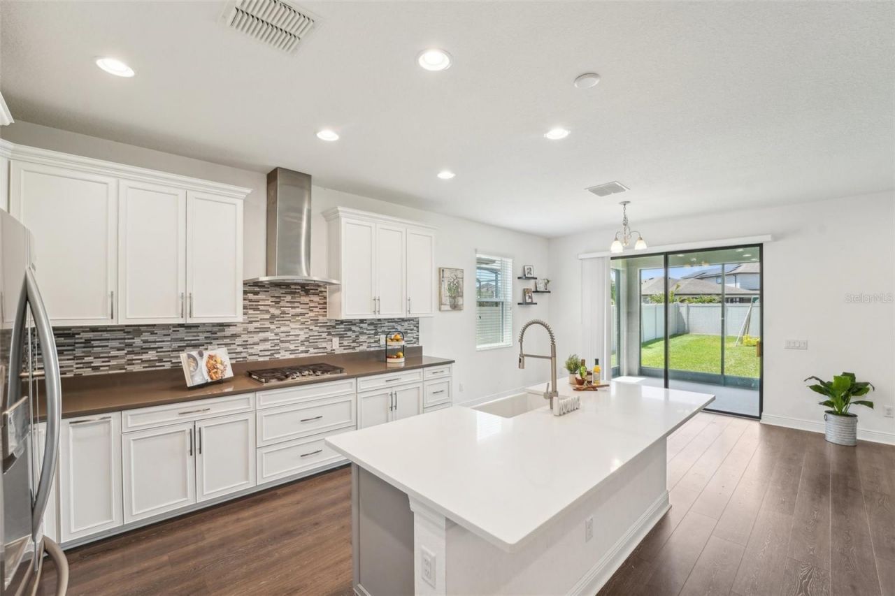 1741 Cherry Walk Road , Lutz, FL 33558 Photo