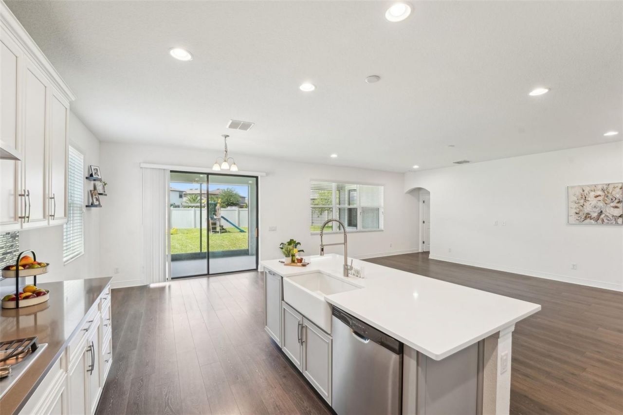 1741 Cherry Walk Road , Lutz, FL 33558 Photo