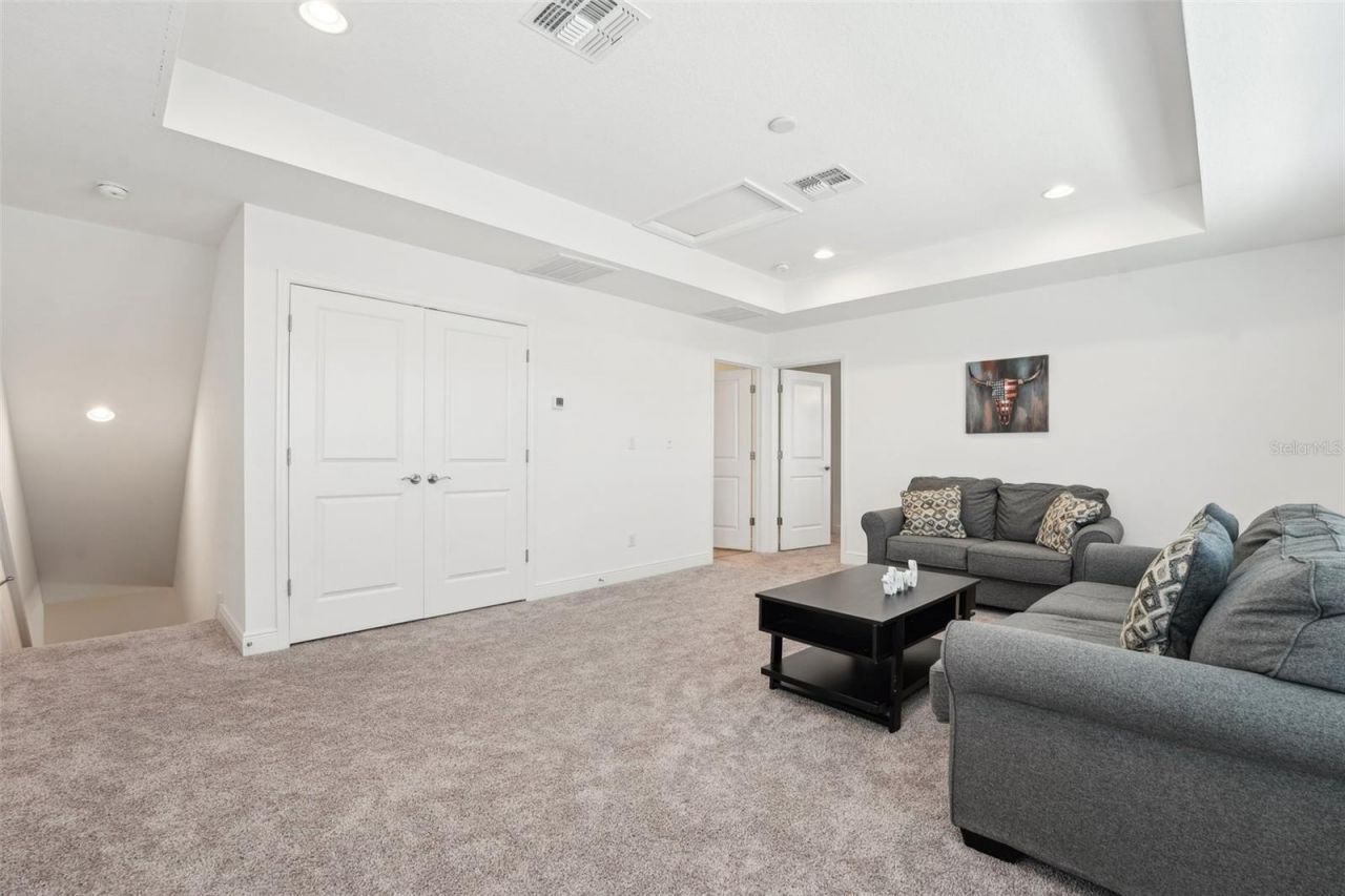 1741 Cherry Walk Road , Lutz, FL 33558 Photo