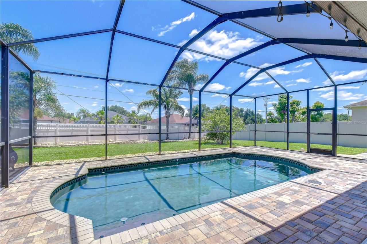 2804 Abbey Grove Drive, Valrico, FL 33594 Photo