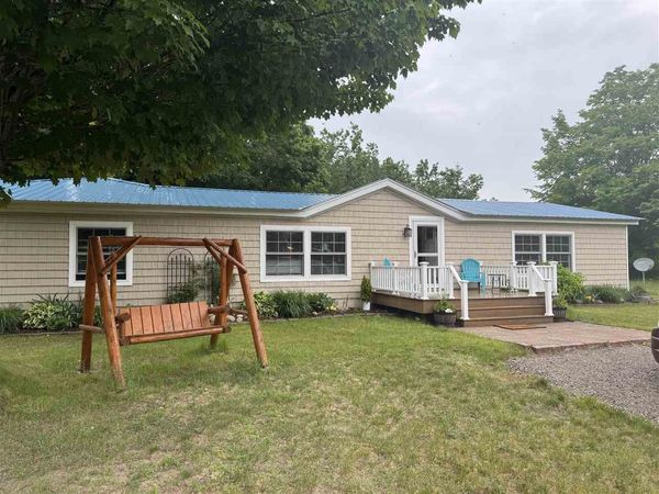 10590 N Hayes Lane, Carp Lake, MI 49718