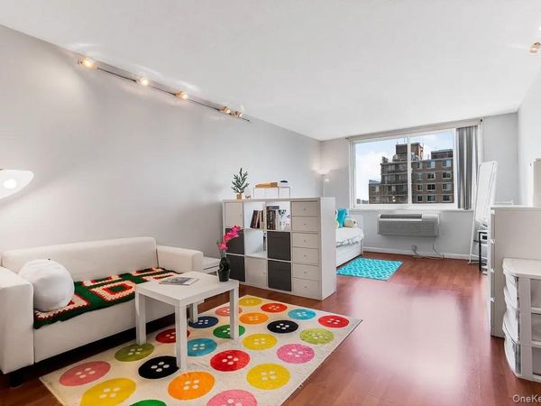 118-17 Union Turnpike , Unit 18J, Forest Hills, NY 11375
