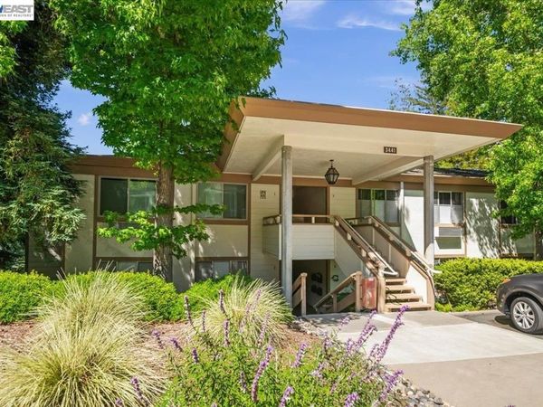 3441 Tice Creek Dr., Unit 4, Walnut Creek, CA 94595