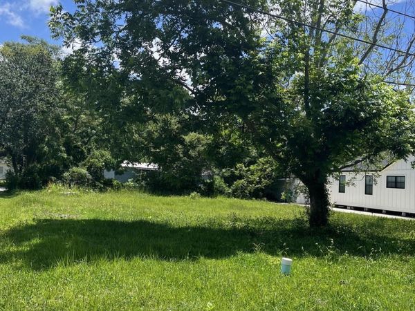 408 Russell Avenue, Ocean Springs, MS 39564