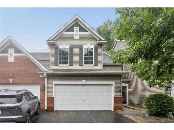 210 Heritage Lane, Circle Pines, MN 55014