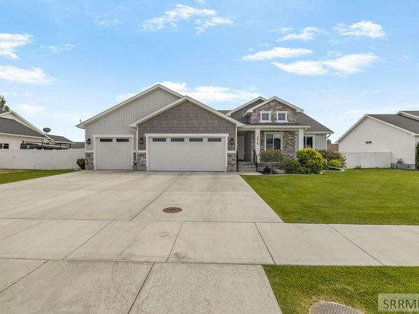 3616 E Beretta Avenue, IDAHO FALLS, ID 83401