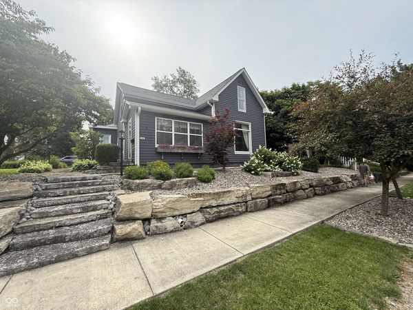 225 S Franklin Street , Knightstown, IN 46148