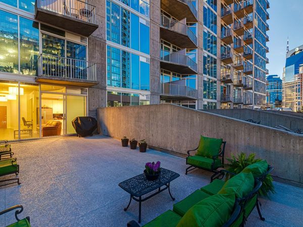 301 Demonbreun St , Unit 713, Nashville, TN 37201