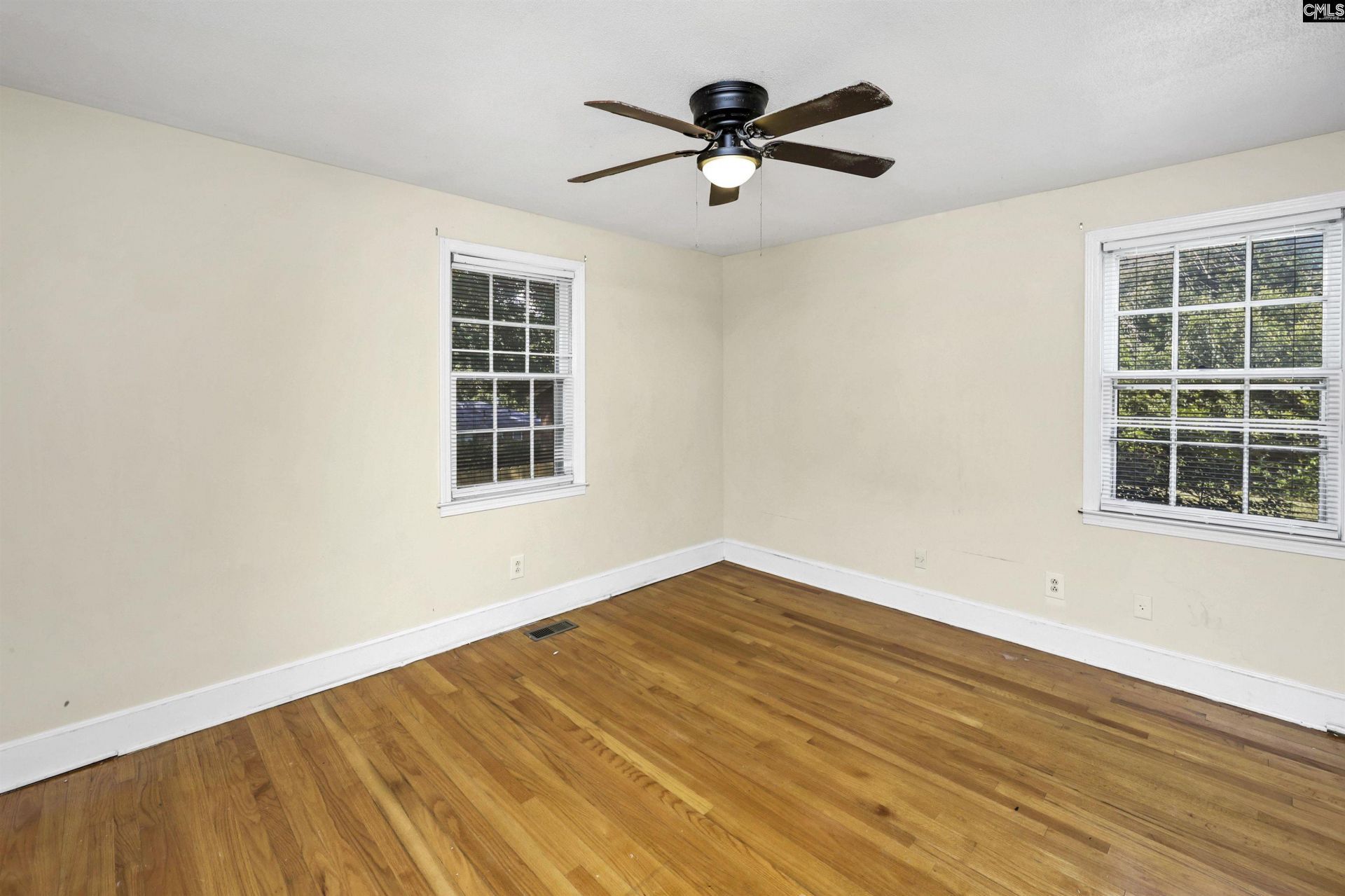 923 Huntington Avenue Photo 17
