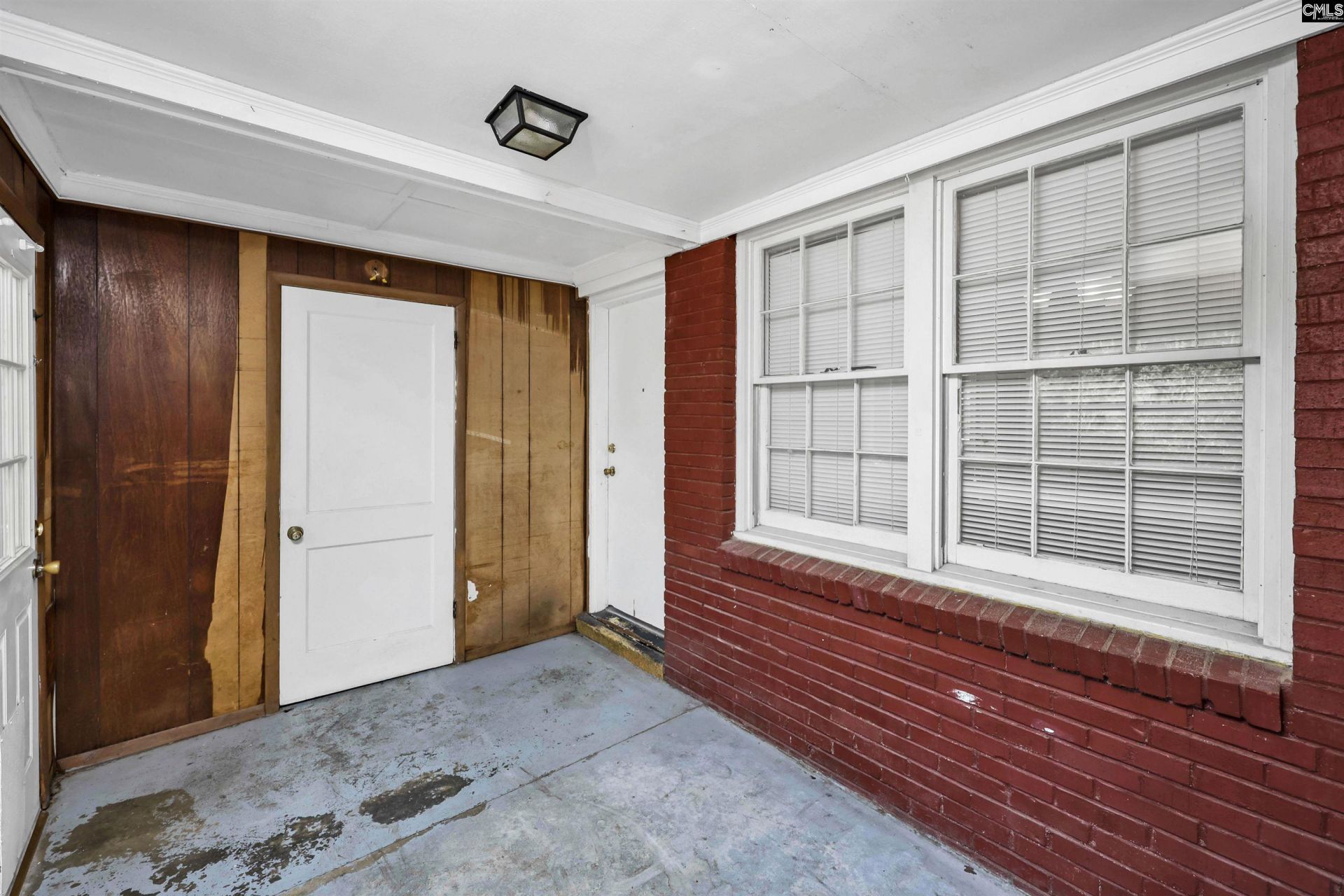 923 Huntington Avenue Photo 24