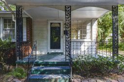 923 Huntington Avenue photo 4