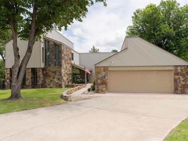 6200 Olde Harwick Circle, Oklahoma City, OK 73162