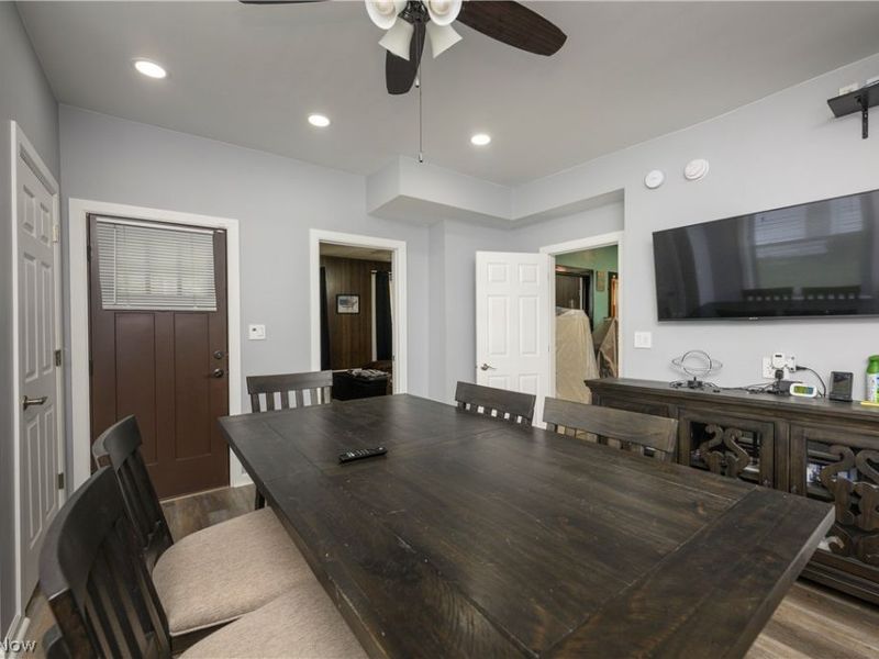 372 Park Avenue SW, Bolivar, OH 44612 Photo 15