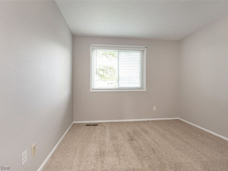 10429 N Church Drive, Unit 116, Parma Heights, OH 44130 Photo 16