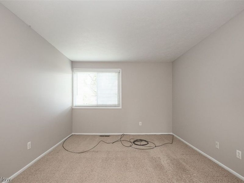 10429 N Church Drive, Unit 116, Parma Heights, OH 44130 Photo 18