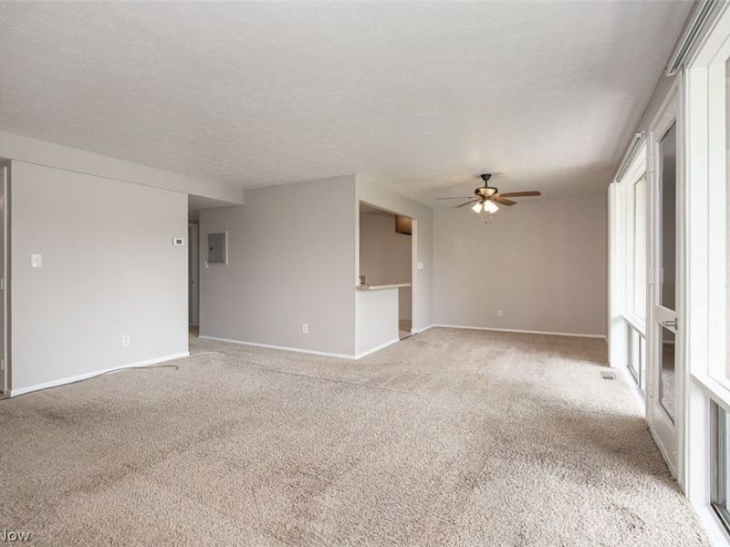10429 N Church Drive, Unit 116, Parma Heights, OH 44130 Photo 4